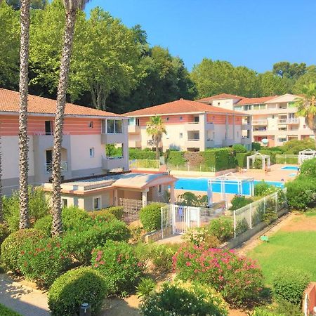 Loft Ravissant Avec Piscine Cagnes-sur-Mer Exterior foto