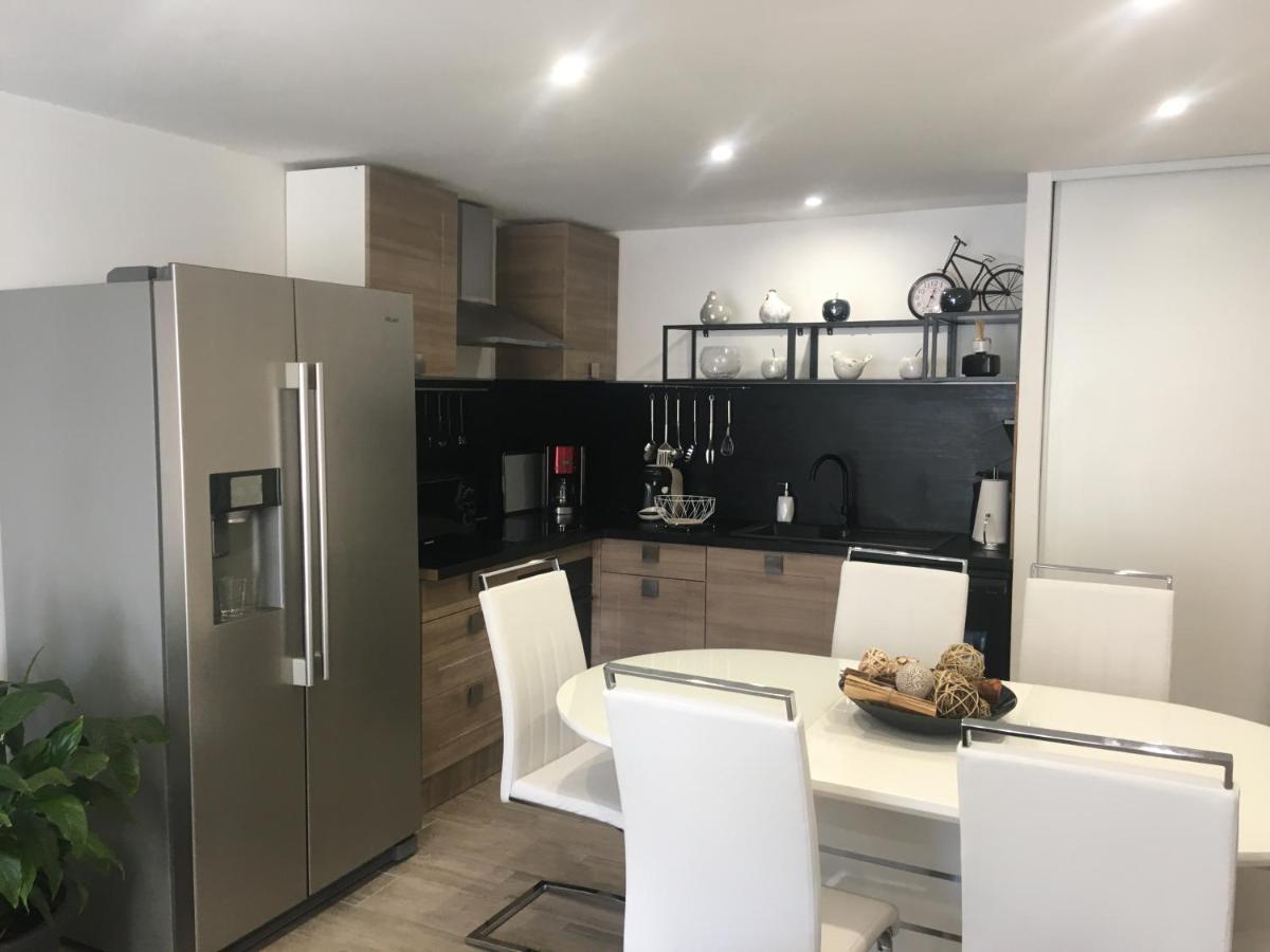 Loft Ravissant Avec Piscine Cagnes-sur-Mer Exterior foto