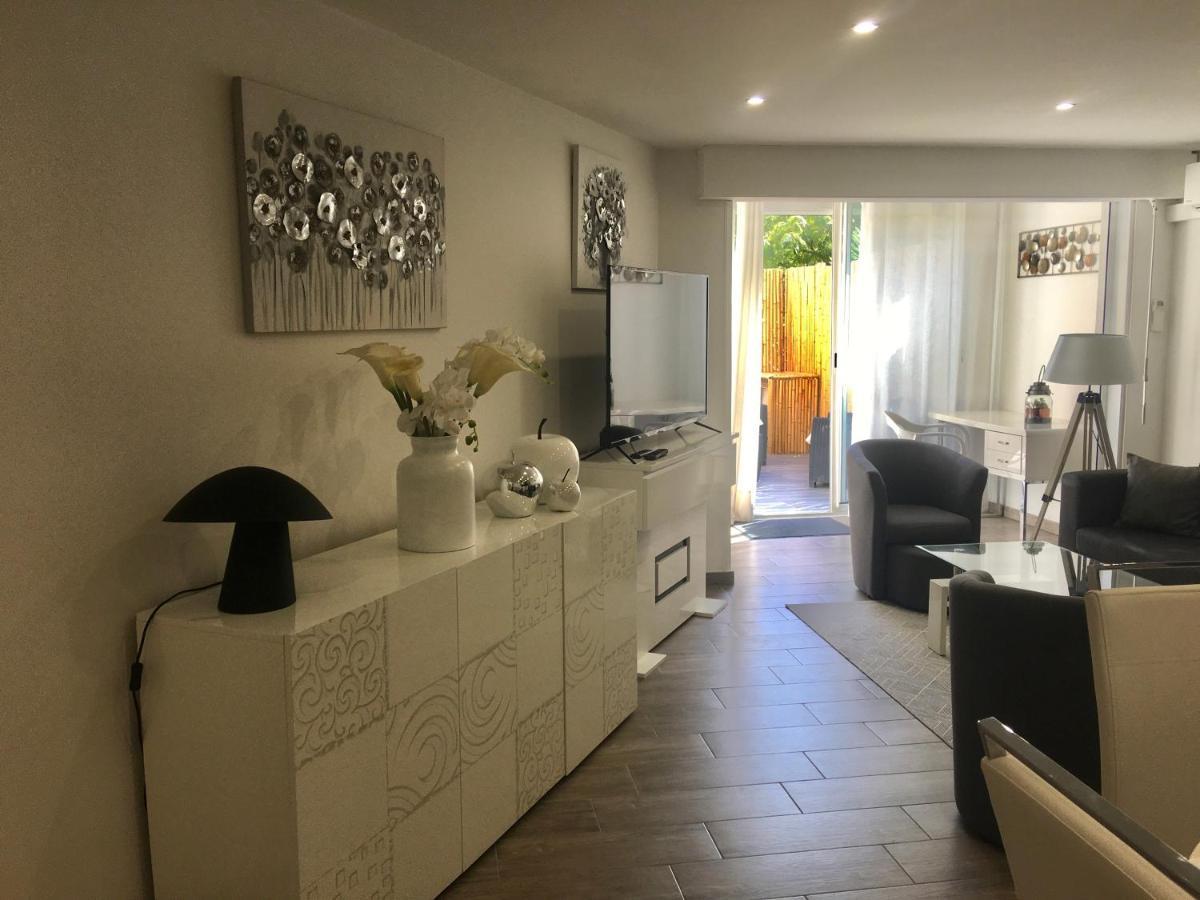 Loft Ravissant Avec Piscine Cagnes-sur-Mer Exterior foto